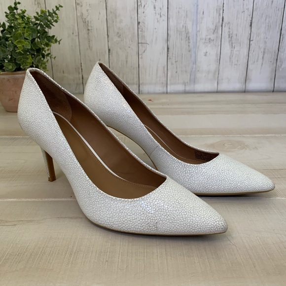 Calvin Klein Shoes - Calvin Klein White Pointed Toe Pump Stiletto 9.5
